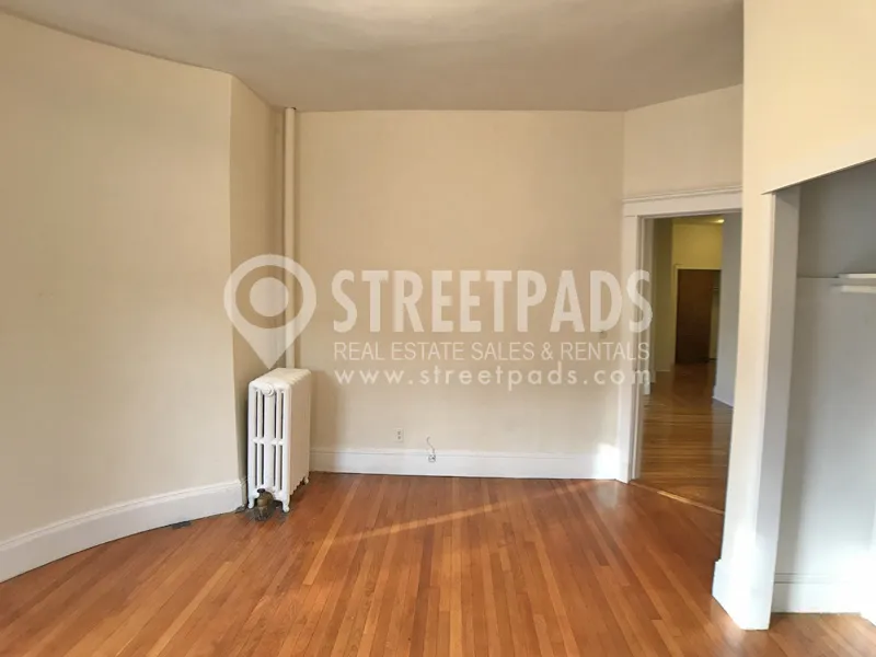 1 bed, 1 bath apartment for rent at 1315 Commonwealth Ave Unit 105, Allston — photo 7 of 21