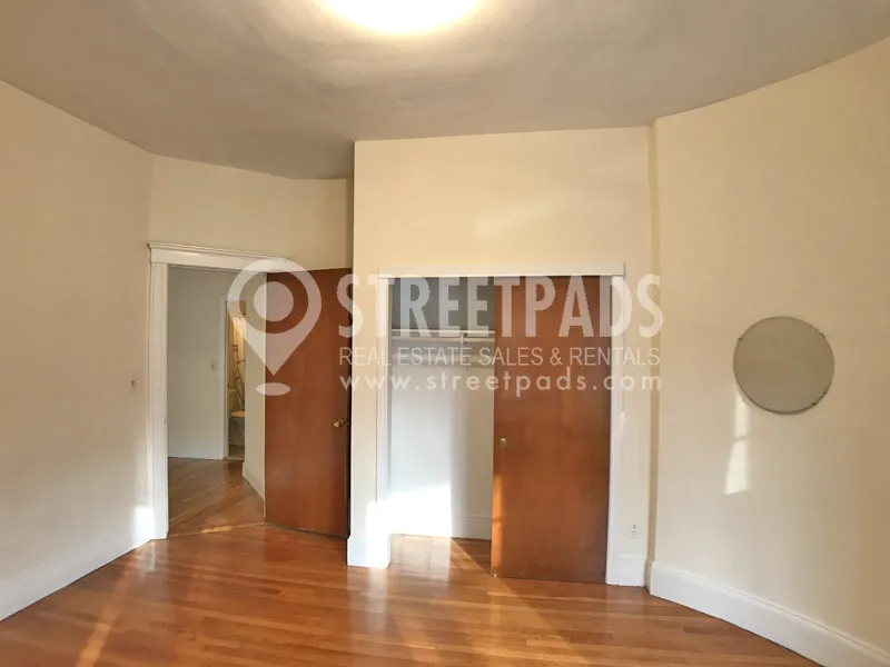 1 bed, 1 bath apartment for rent at 1315 Commonwealth Ave Unit 105, Allston — photo 6 of 21