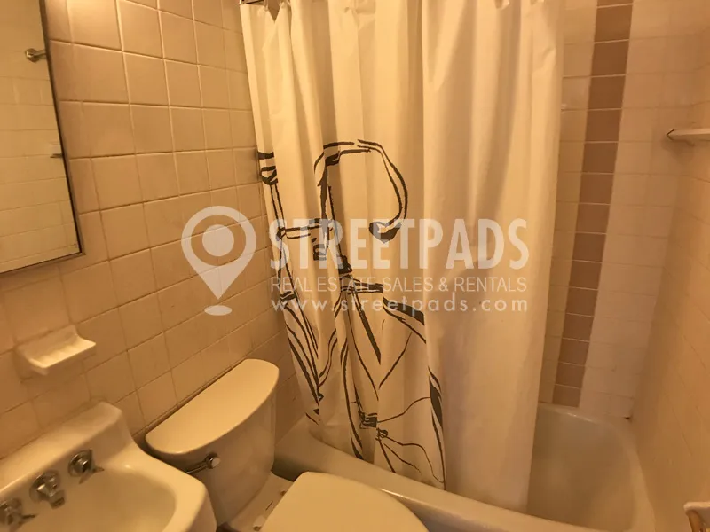 1 bed, 1 bath apartment for rent at 1315 Commonwealth Ave Unit 105, Allston — photo 9 of 21