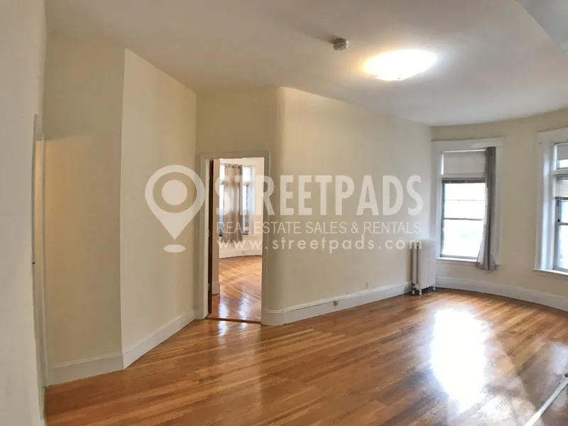 1 bed, 1 bath apartment for rent at 1315 Commonwealth Ave Unit 105, Allston — photo 13 of 21