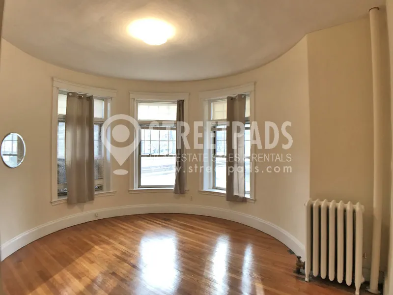 1 bed, 1 bath apartment for rent at 1315 Commonwealth Ave Unit 105, Allston — photo 5 of 21