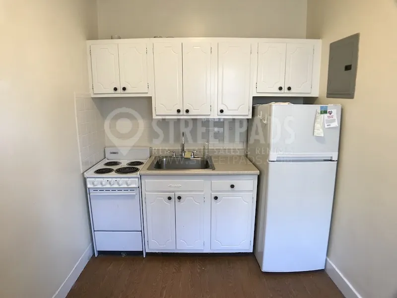 1 bed, 1 bath apartment for rent at 1315 Commonwealth Ave Unit 206, Allston — photo 9 of 21