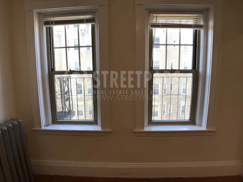 1 bed, 1 bath apartment for rent at 1315 Commonwealth Ave Unit 206, Allston — photo 2 of 21