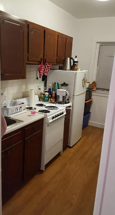1 bed, 1 bath apartment for rent at 1315 Commonwealth Ave Unit 301P, Allston — photo 5 of 6