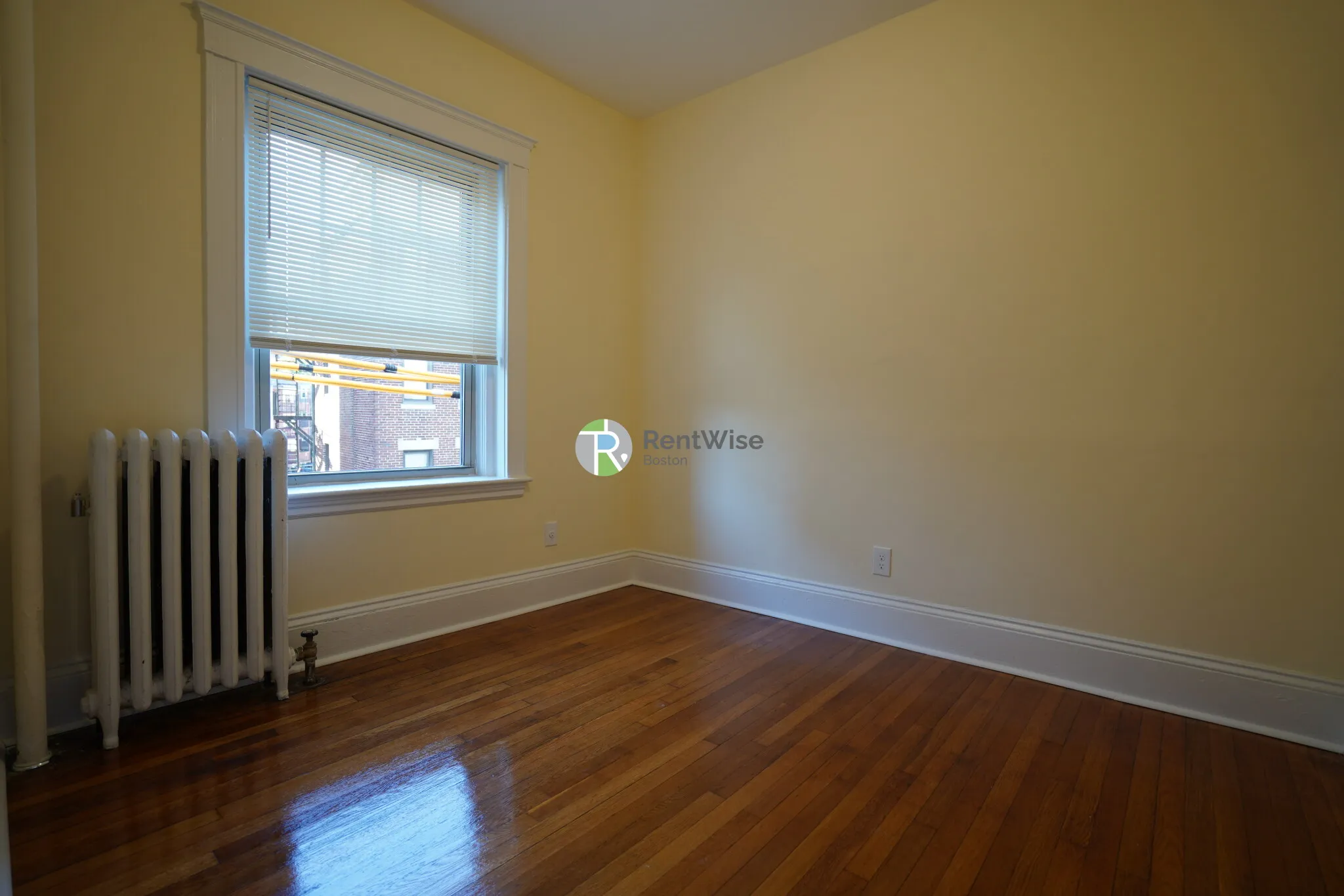 1 bed, 1 bath apartment for rent at 1315 Commonwealth Ave Unit 306, Allston — photo 5 of 12