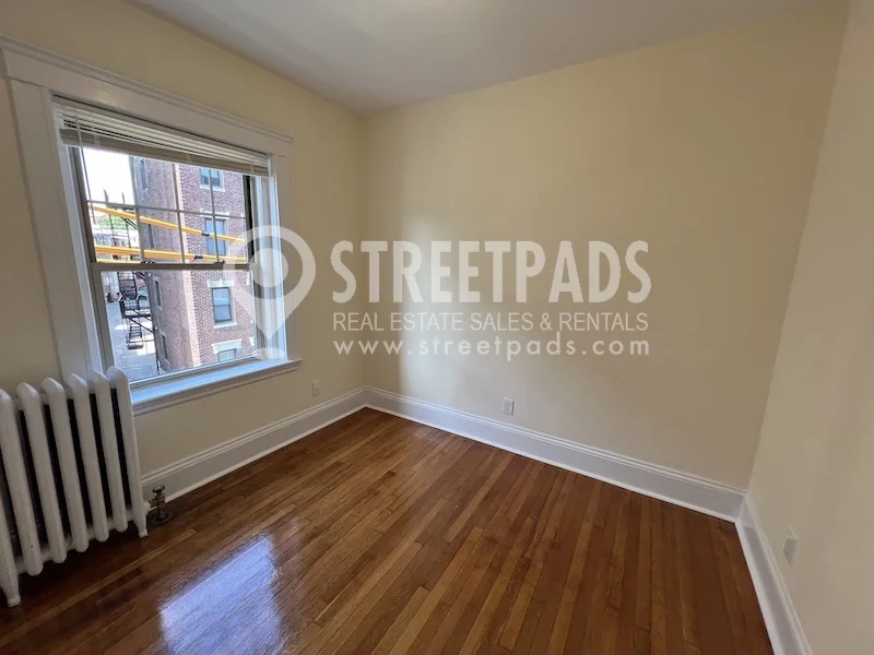 1 bed, 1 bath apartment for rent at 1315 Commonwealth Ave Unit 307, Allston — photo 9 of 17