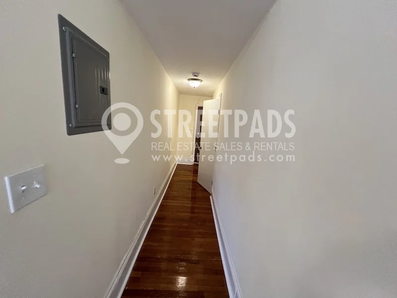 1 bed, 1 bath apartment for rent at 1315 Commonwealth Ave Unit 307, Allston — photo 14 of 17