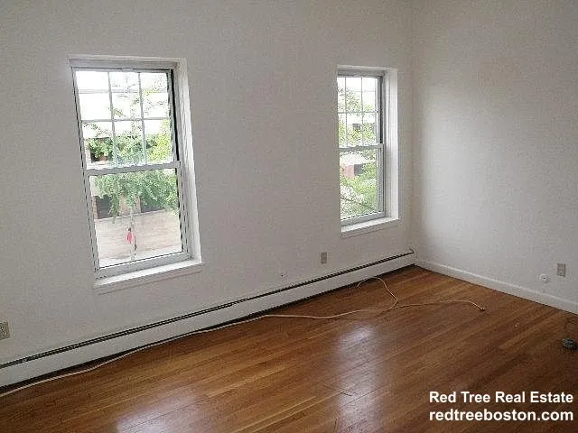1 bed, 1 bath apartment for rent at 1315 Commonwealth Ave Unit 407, Allston — photo 2 of 6