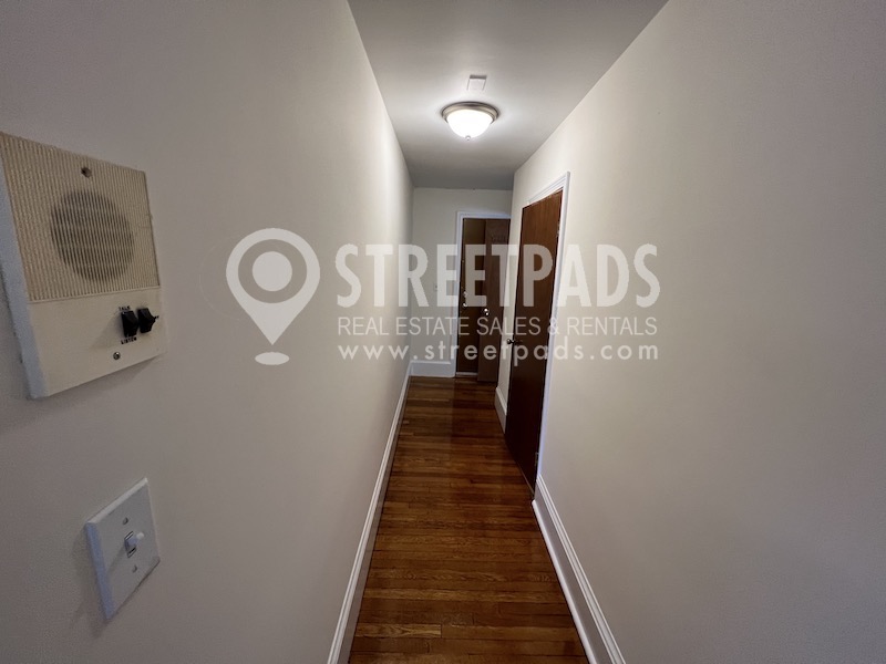 1 bed, 1 bath apartment for rent at 1315 Commonwealth Ave Unit 407, Allston — photo 18 of 29