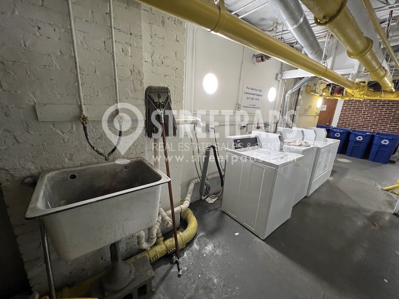 1 bed, 1 bath apartment for rent at 1315 Commonwealth Ave Unit 407, Allston — photo 25 of 29