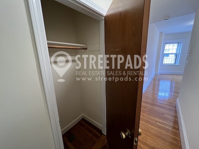 1 bed, 1 bath apartment for rent at 1315 Commonwealth Ave Unit 407, Allston — photo 19 of 29
