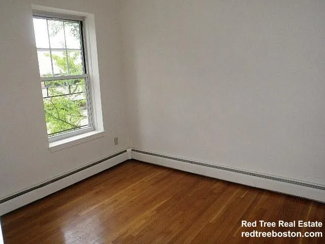 1 bed, 1 bath apartment for rent at 1315 Commonwealth Ave Unit 407, Allston — photo 5 of 6