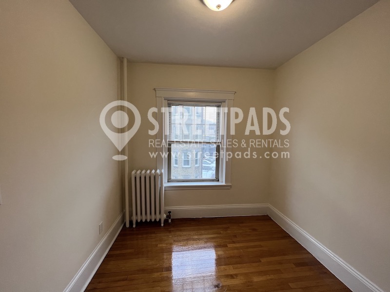 1 bed, 1 bath apartment for rent at 1315 Commonwealth Ave Unit 407, Allston — photo 10 of 29