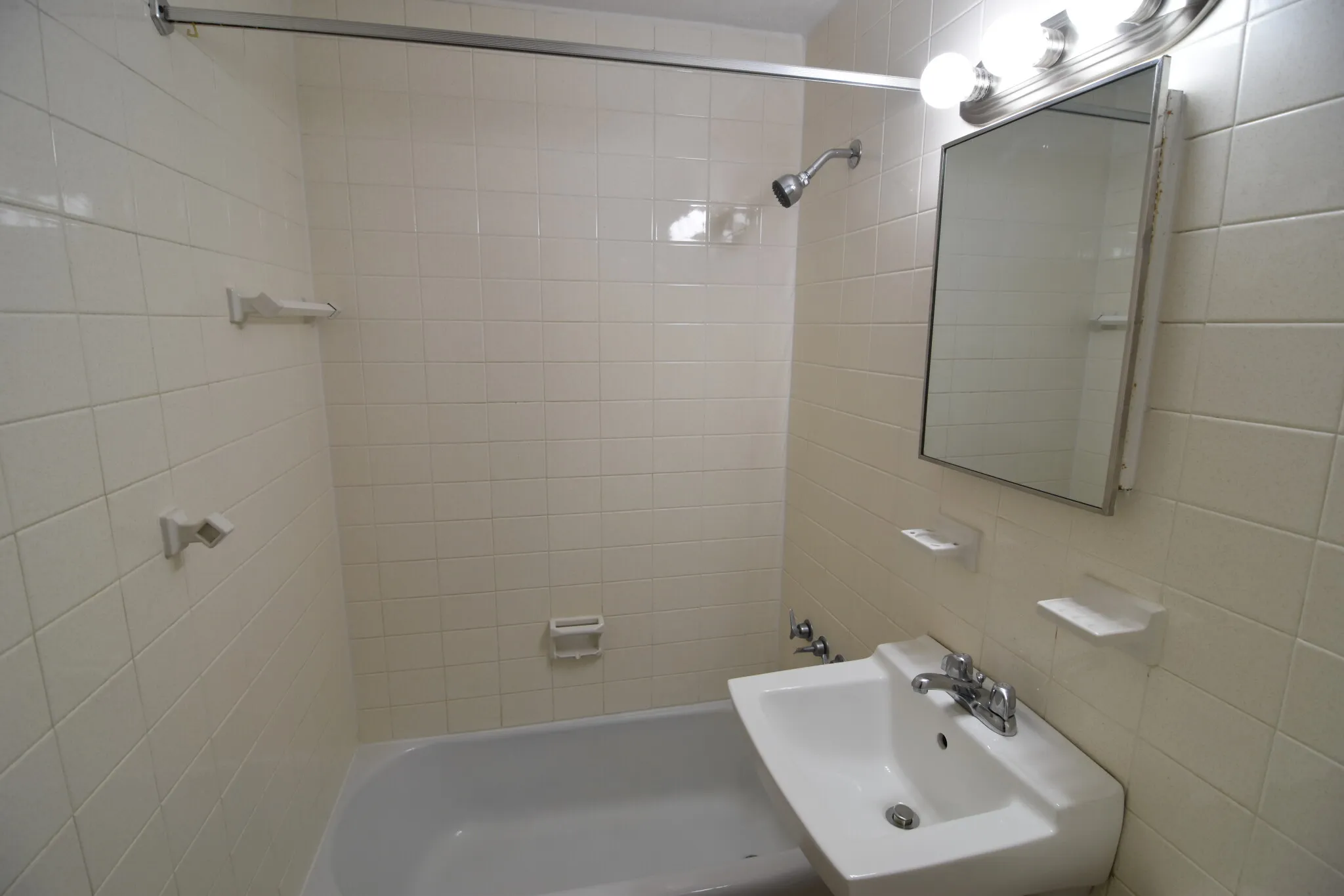 1 bed, 1 bath apartment for rent at 1315 Commonwealth Ave Unit 507, Allston — photo 2 of 6