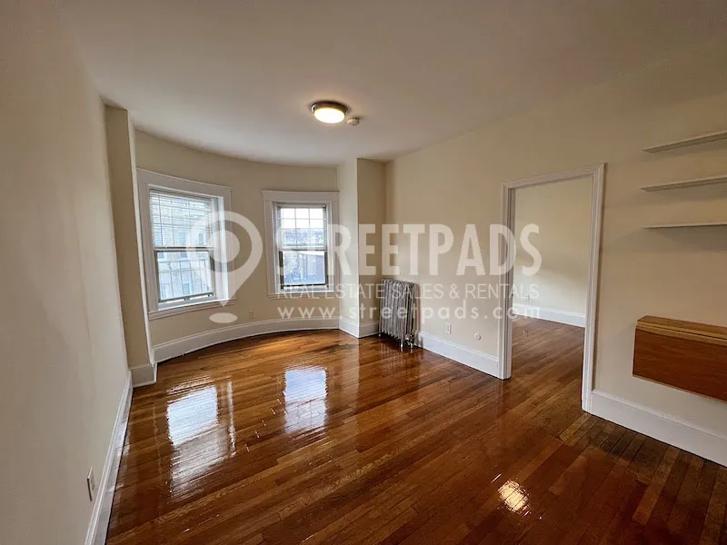 1 bed, 1 bath apartment for rent at 1315 Commonwealth Ave Unit 507, Allston — photo 2 of 25