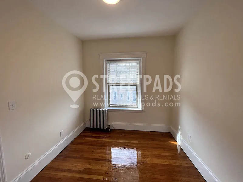 1 bed, 1 bath apartment for rent at 1315 Commonwealth Ave Unit 507, Allston — photo 10 of 25