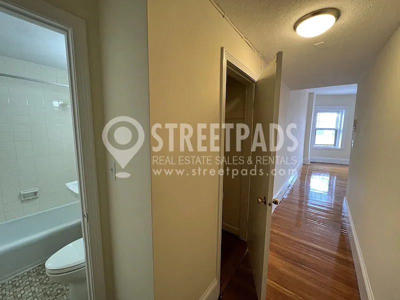 1 bed, 1 bath apartment for rent at 1315 Commonwealth Ave Unit 507, Allston — photo 15 of 25