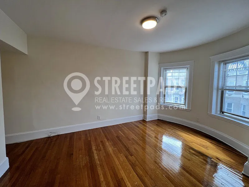 1 bed, 1 bath apartment for rent at 1315 Commonwealth Ave Unit 507, Allston — photo 9 of 25