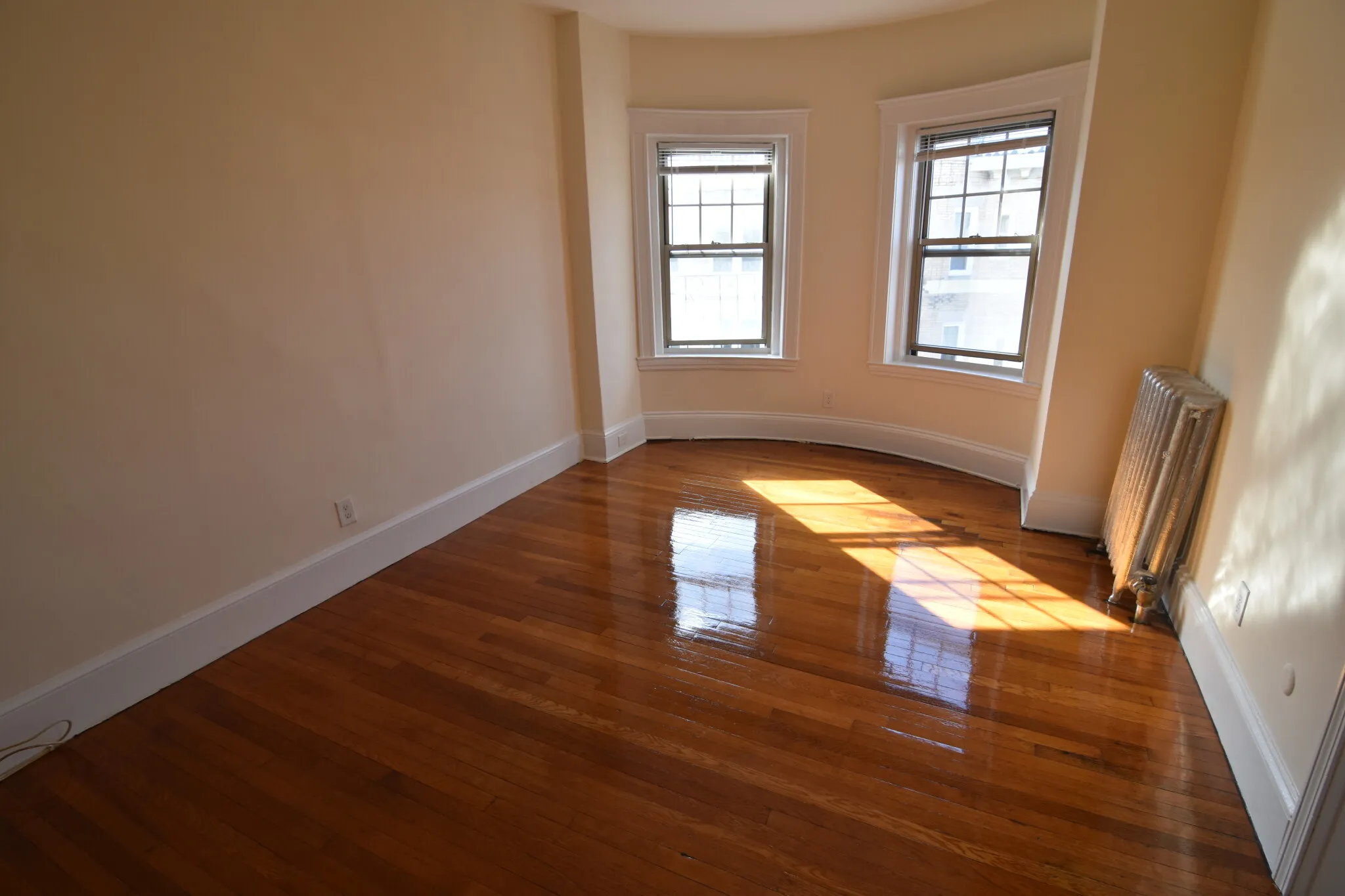 1 bed, 1 bath apartment for rent at 1315 Commonwealth Ave Unit 507, Allston — photo 4 of 6