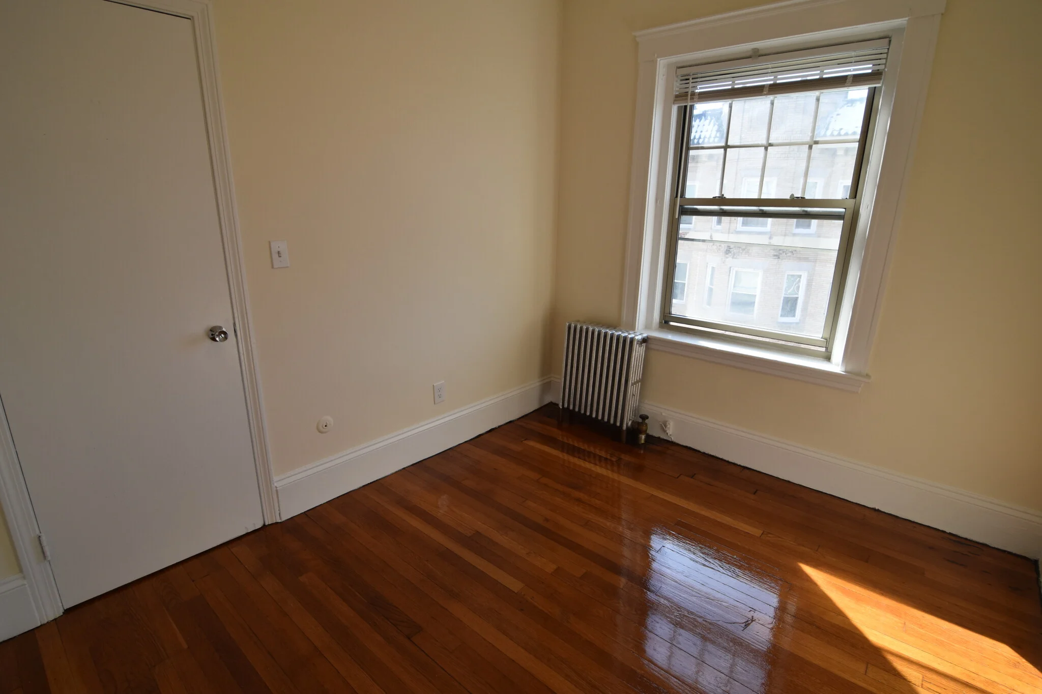 1 bed, 1 bath apartment for rent at 1315 Commonwealth Ave Unit 507, Allston — photo 5 of 6