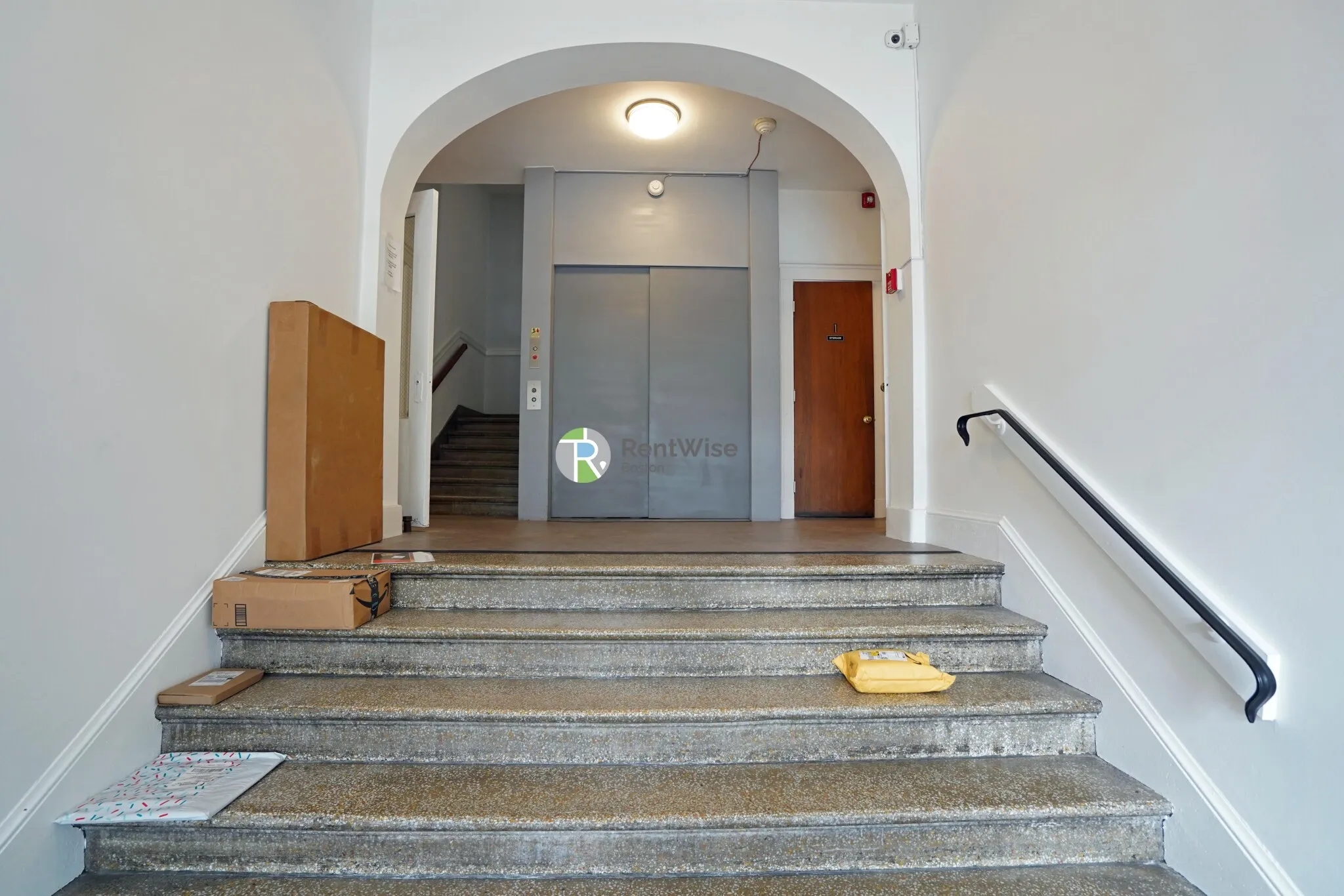 1 bed, 1 bath apartment for rent at 1315 Commonwealth Ave Unit 508, Allston — photo 12 of 13