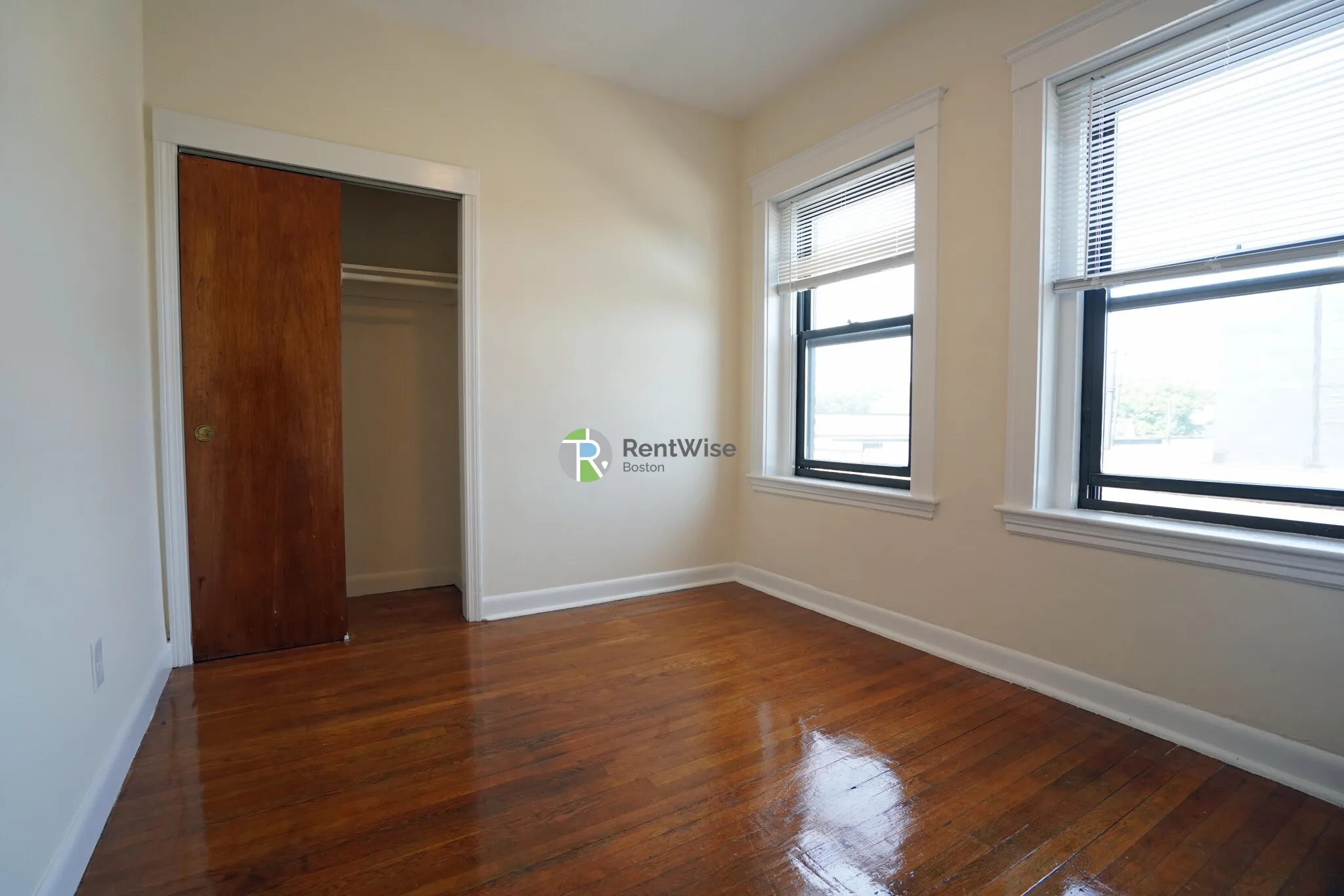 1 bed, 1 bath apartment for rent at 1315 Commonwealth Ave Unit 508, Allston — photo 7 of 13