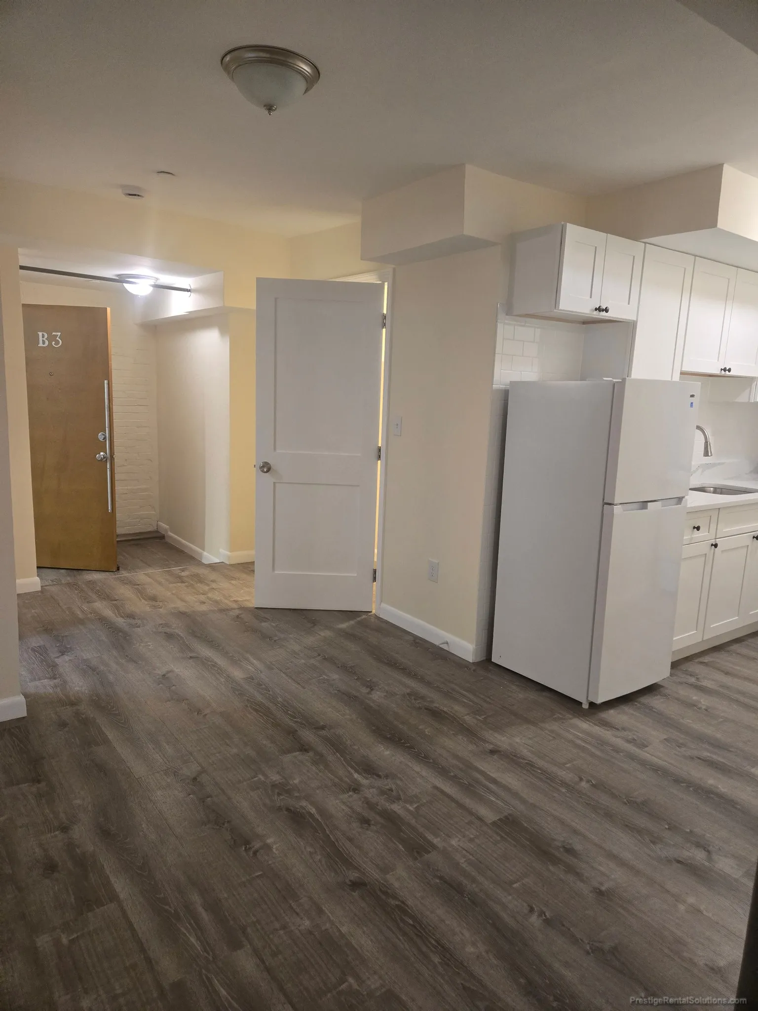 1 bed, 1 bath apartment for rent at 1315 Commonwealth Ave Unit B3, Allston — photo 6 of 7