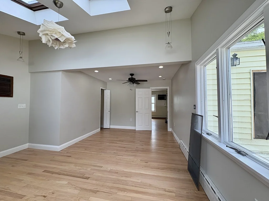 4 bed, 2 bath apartment for rent at 1318 Salem St Unit SF, Malden — photo 17 of 35