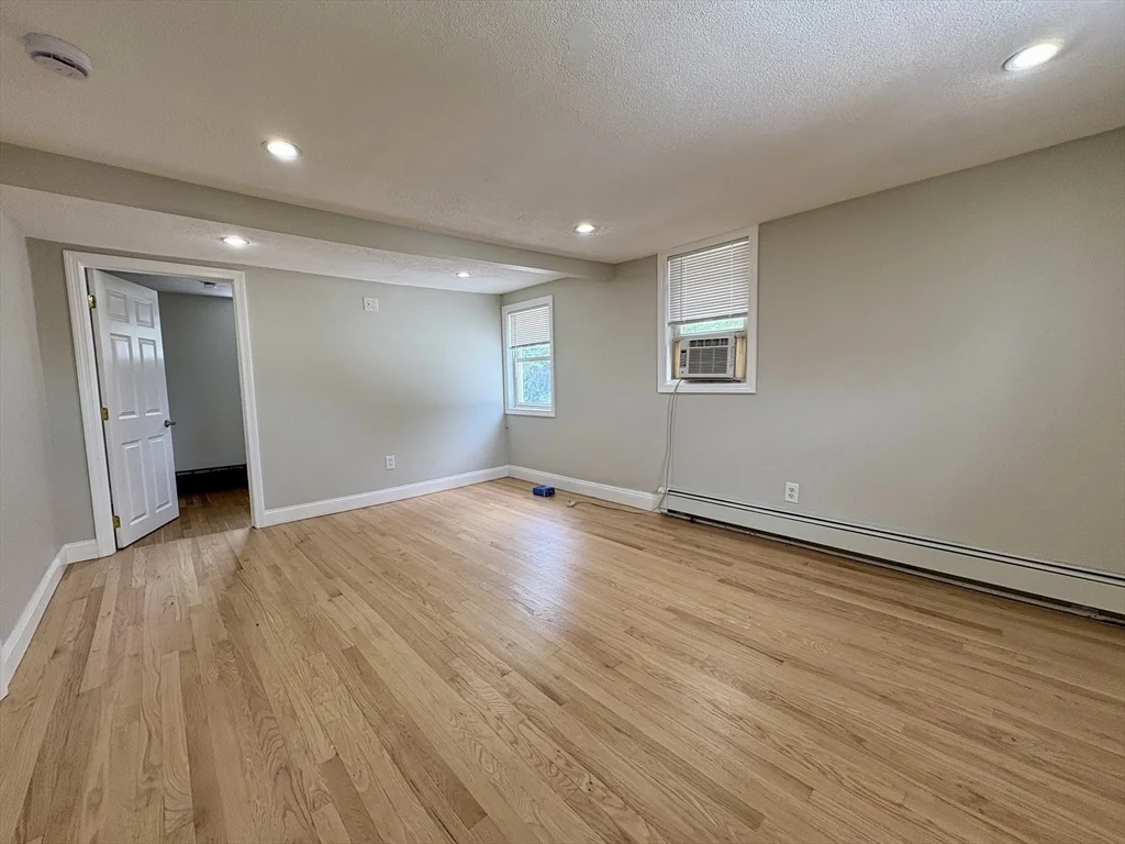 4 bed, 2 bath apartment for rent at 1318 Salem St Unit SF, Malden — photo 26 of 35