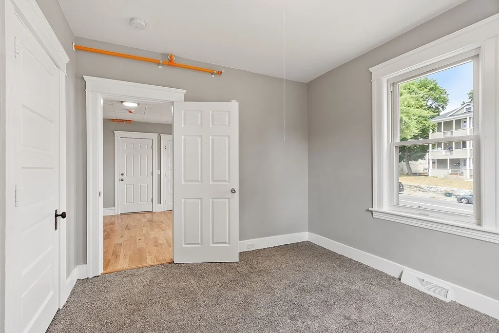 3 bed, 1 bath apartment for rent at 1319 Main St Unit 6, Worcester — photo 11 of 21