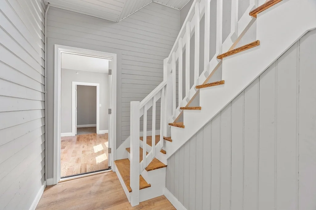 3 bed, 1 bath apartment for rent at 1319 Main St Unit 6, Worcester — photo 16 of 21