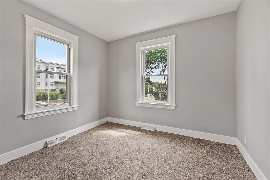 3 bed, 1 bath apartment for rent at 1319 Main St Unit 6, Worcester — photo 15 of 21