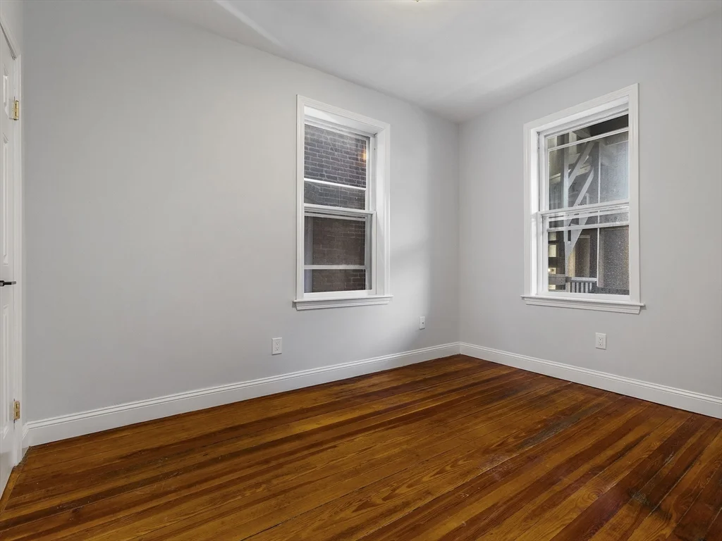 4 bed, 1 bath apartment for rent at 131A Cottage St Unit 2A, East Boston — photo 6 of 16