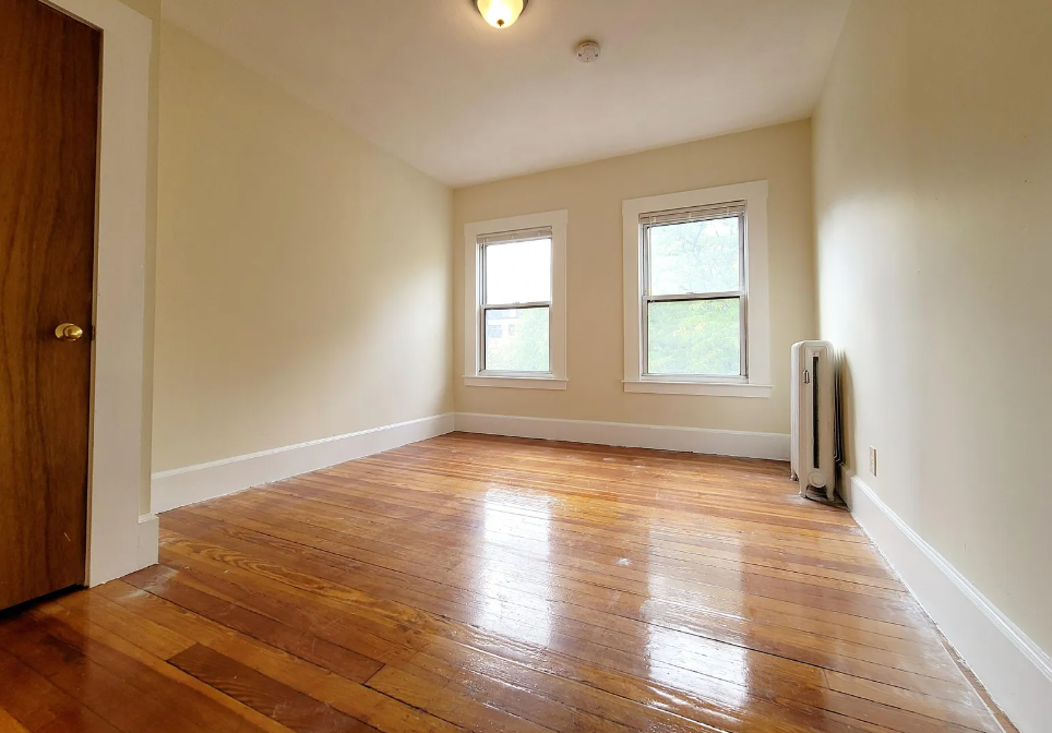 2 bed, 1 bath apartment for rent at 132 1/2 Oxford St Unit 6, Baldwin — photo 7 of 9