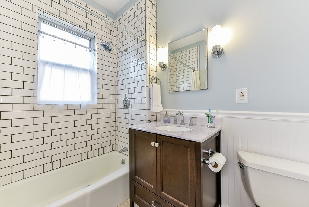 4 bed, 2 bath apartment for rent at 132-134 Paul Gore Unit 3, Jamaica Plain — photo 20 of 24