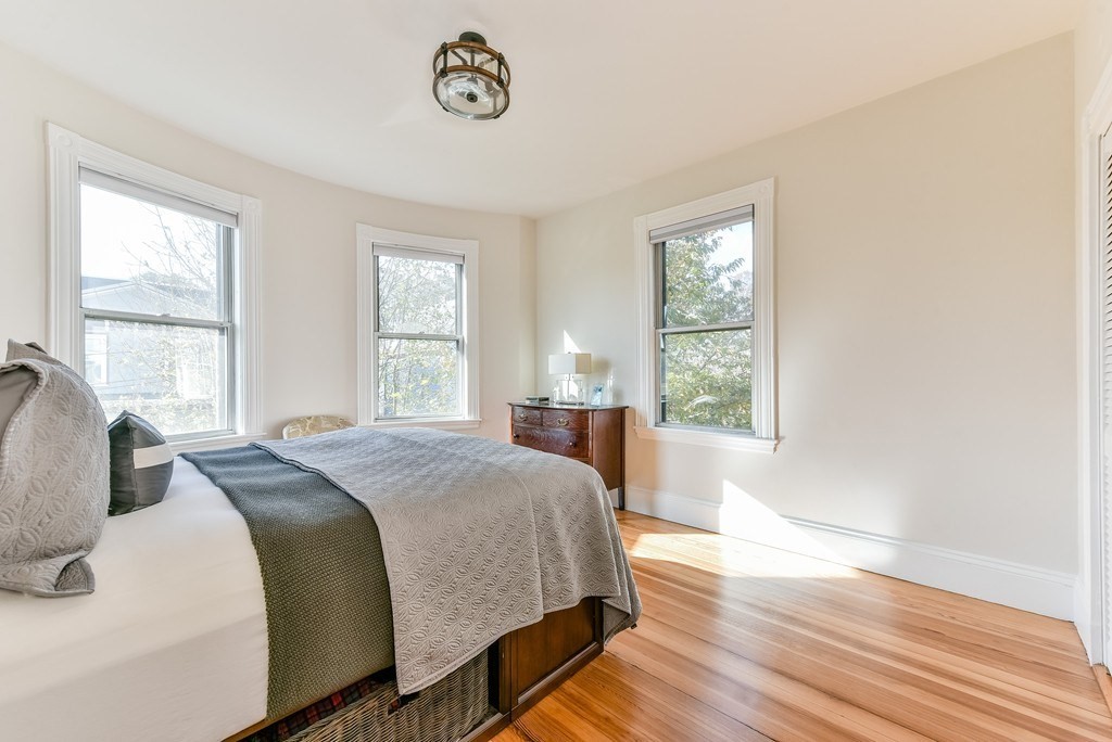 4 bed, 2 bath apartment for rent at 132-134 Paul Gore Unit 3, Jamaica Plain — photo 10 of 24