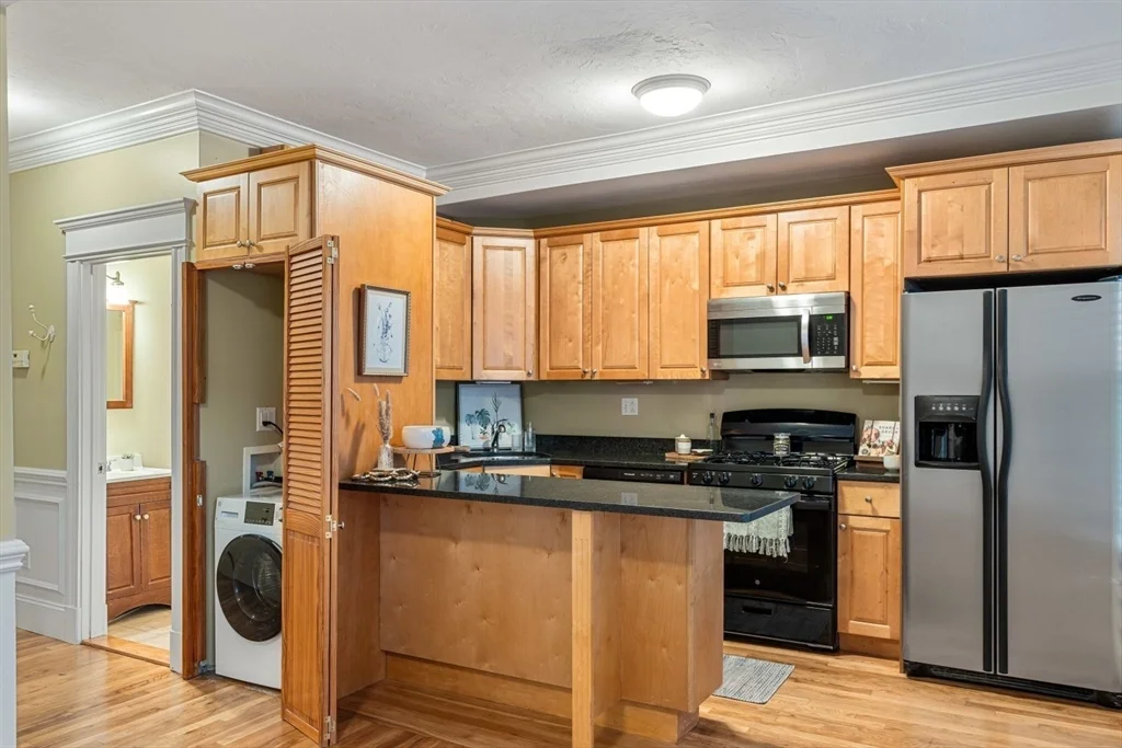 2 bed, 1 bath apartment for rent at 132 8th St Unit 2, South Boston — photo 17 of 22