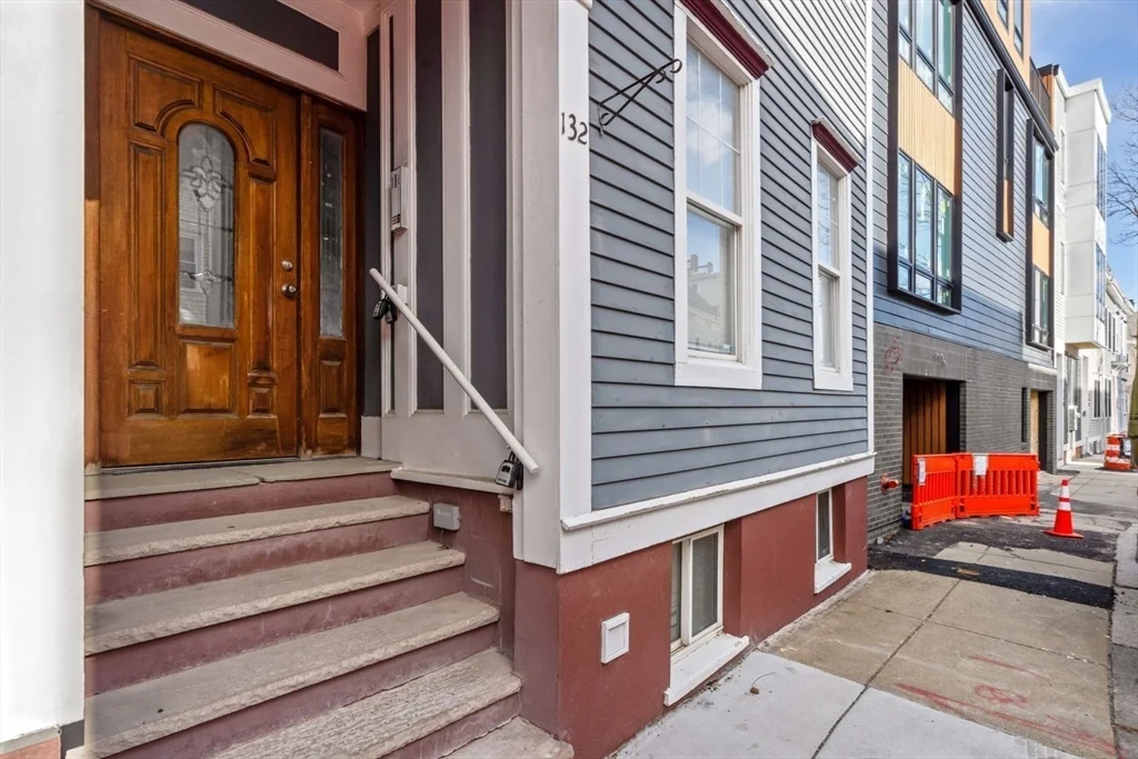 2 bed, 1 bath apartment for rent at 132 8th St Unit 2, South Boston — photo 21 of 22