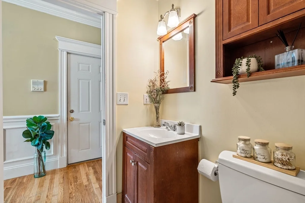 2 bed, 1 bath apartment for rent at 132 8th St Unit 2, South Boston — photo 7 of 22