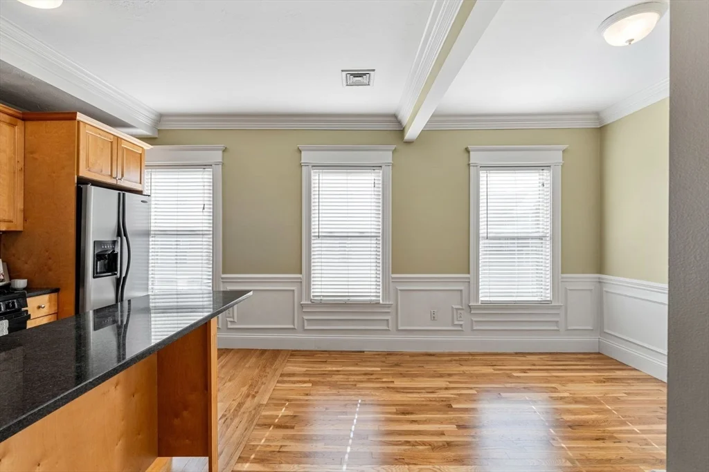2 bed, 1 bath apartment for rent at 132 8th St Unit 2, South Boston — photo 3 of 22