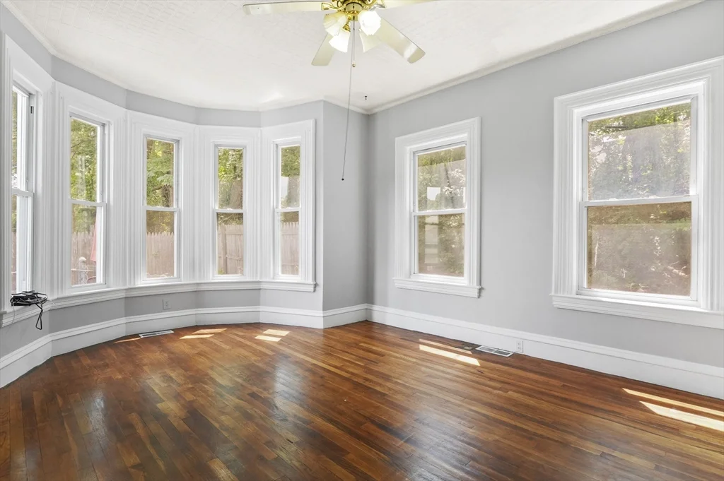 2 bed, 1 bath apartment for rent at 132 Bartlett Unit 132, Lowell — photo 14 of 24