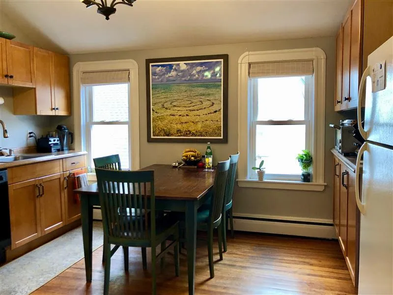 2 bed, 1 bath apartment for rent at 132 Boston Ave Unit 3, Powder House Square — photo 2 of 8