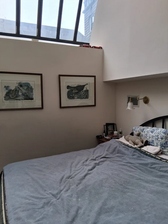 3 bed, 2 bath apartment for rent at 132 Boylston Unit 6, Back Bay — photo 6 of 10