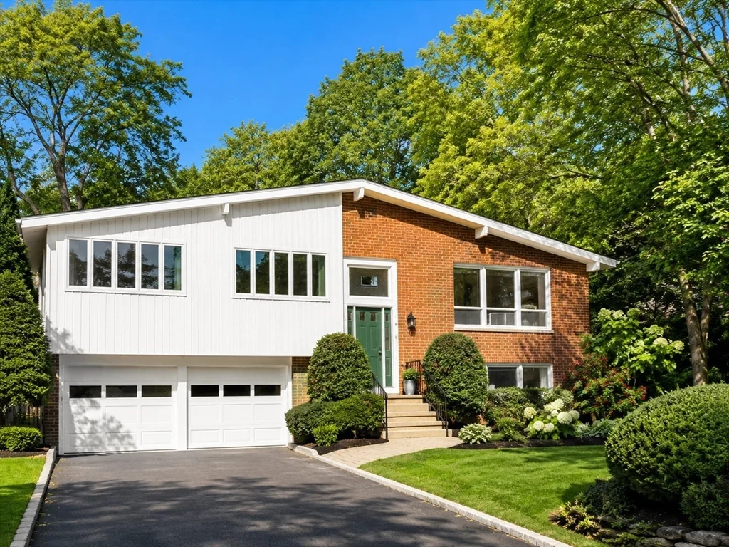 4 bed, 3 bath apartment for rent at 132 Brandeis Rd, Chestnut Hill — photo 1 of 10