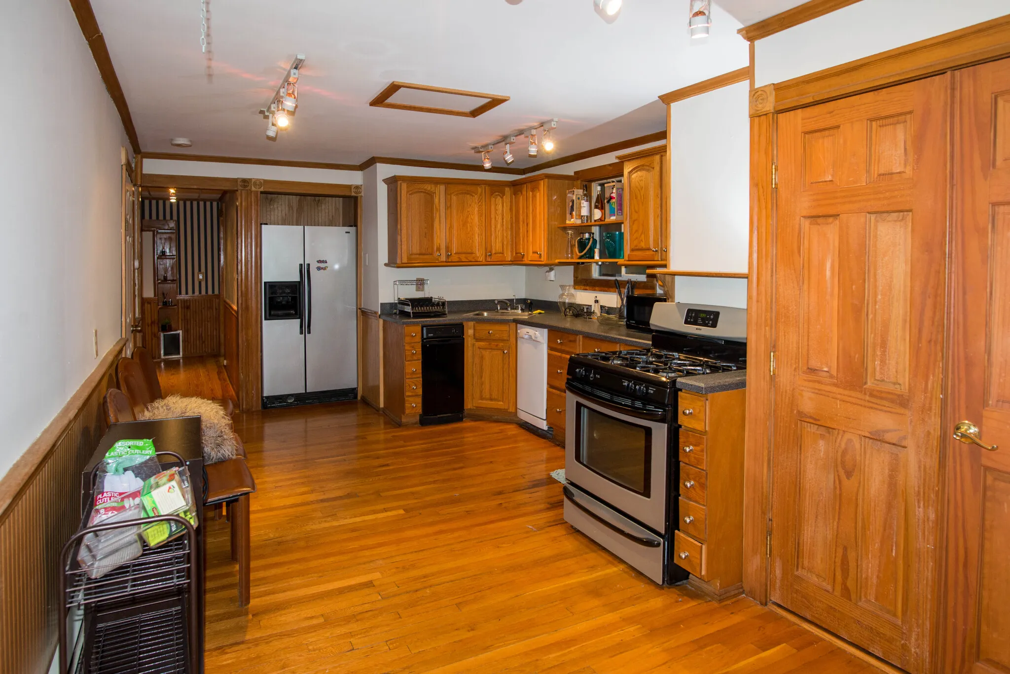 2 bed, 2 bath apartment for rent at 132 Bremen St Unit 1, East Boston — photo 15 of 25