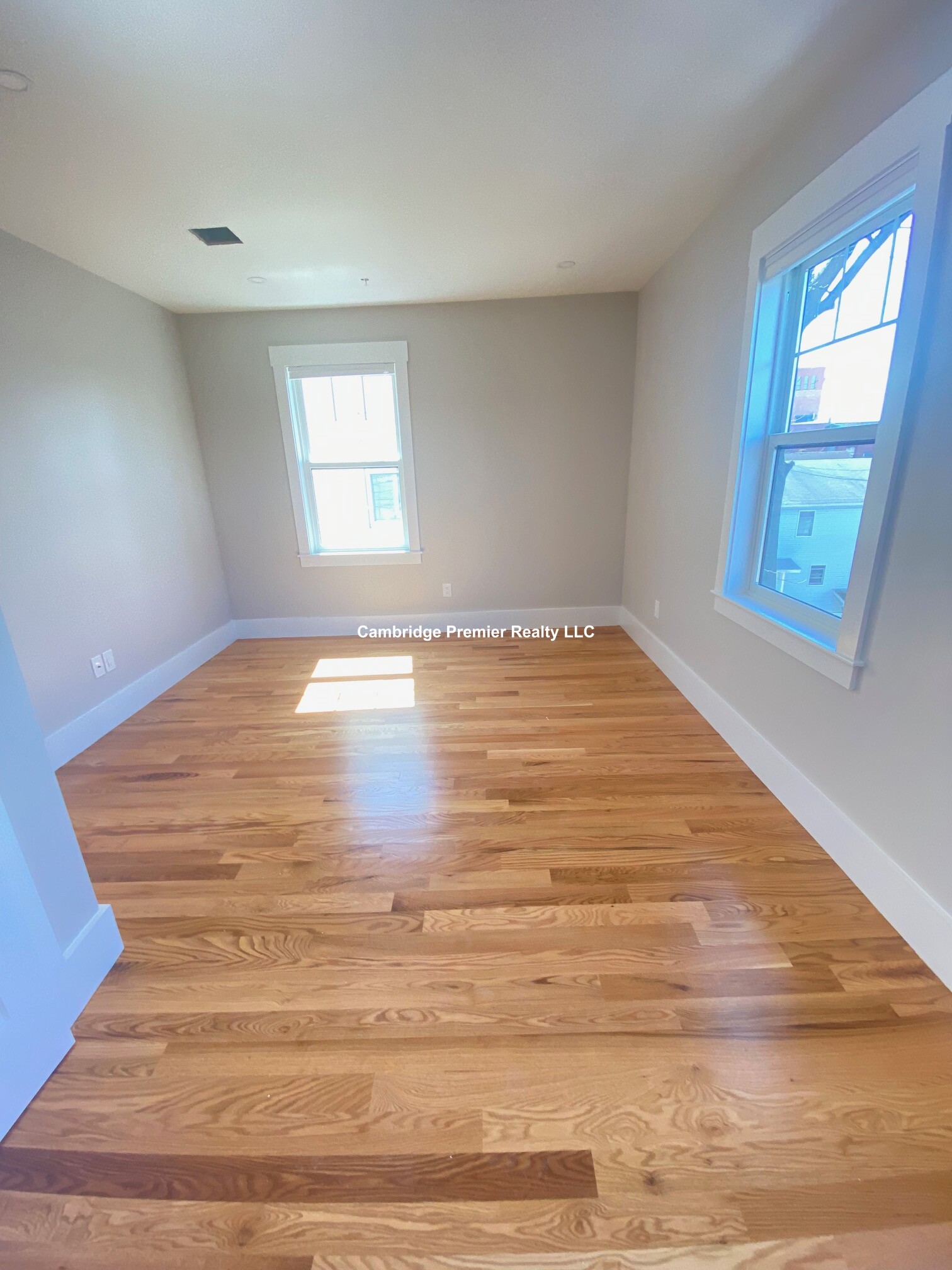 4 bed, 2 bath apartment for rent at 132 Central St Unit 3, Winter Hill — photo 31 of 32