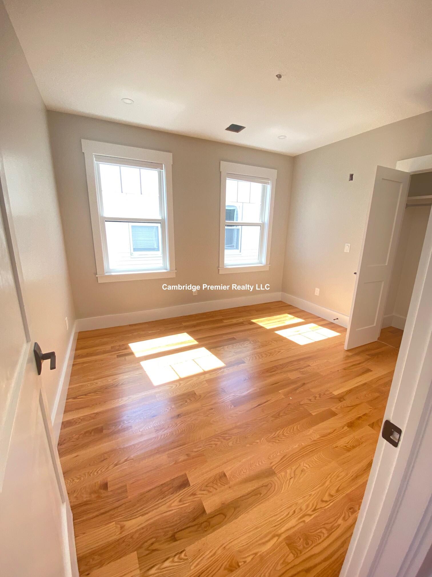 4 bed, 2 bath apartment for rent at 132 Central St Unit 3, Winter Hill — photo 17 of 32