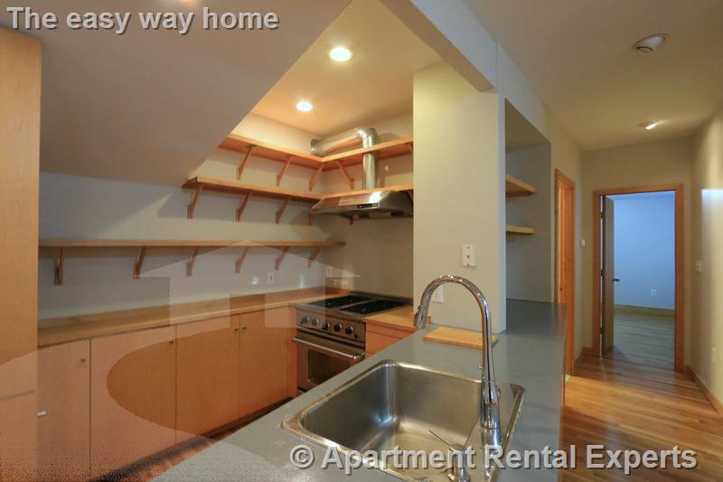 2 bed, 1 bath apartment for rent at 132 Columbia St Unit 1, Central Square — photo 3 of 20