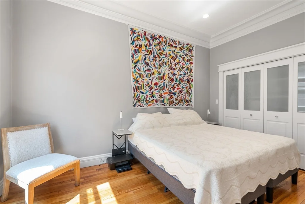 1 bed, 1 bath apartment for rent at 132 Commonwealth Ave Unit 8, Back Bay — photo 15 of 18