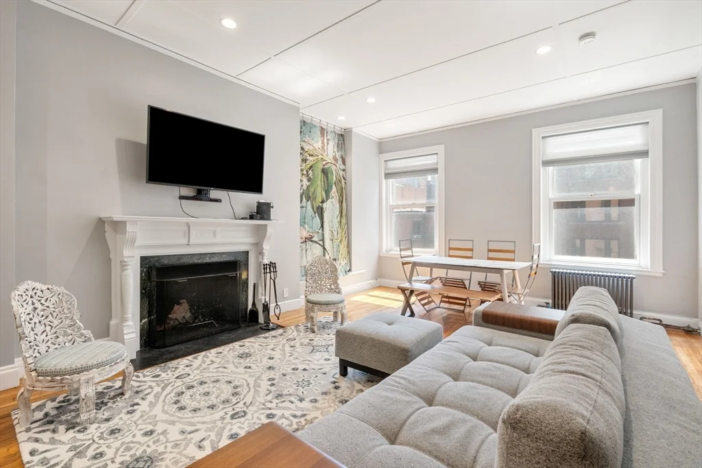 1 bed, 1 bath apartment for rent at 132 Commonwealth Ave Unit 8, Back Bay — photo 10 of 18